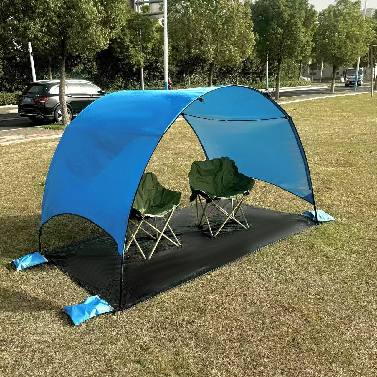 Outdoor-Strandcampingzelt mit integrierter Bodenmatte Outdoor-Strandcampingzelt mit integrierter Bodenmatte