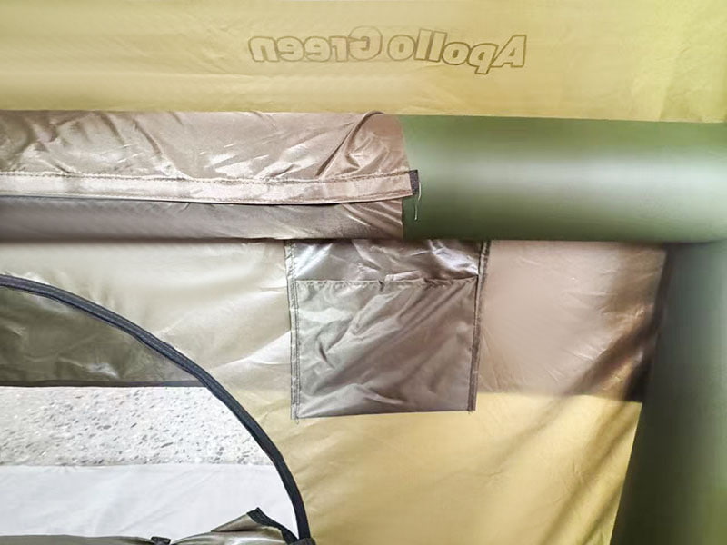 Kleines aufblasbares Campingzelt in Militärgrün Kleines aufblasbares Campingzelt in Militärgrün